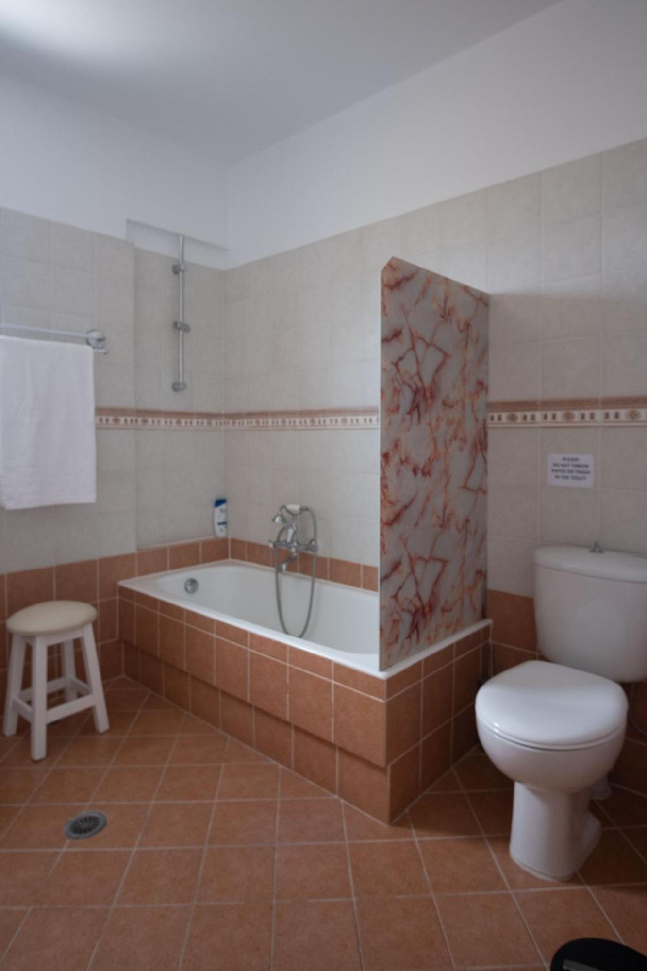 La Maison De Campagne... Apartman Kosz Kültér fotó